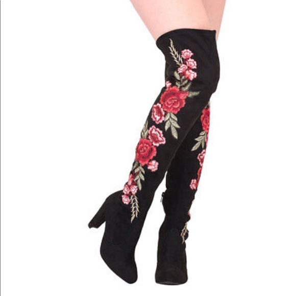✨LAST ONES✨embroidered over the knee boots - Picture 4 of 8
